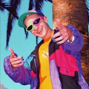 Meet your Posher, Abigail